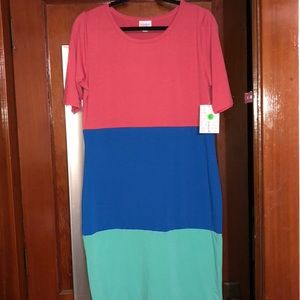 Large Julia.    Lularoe! Brand new with tags